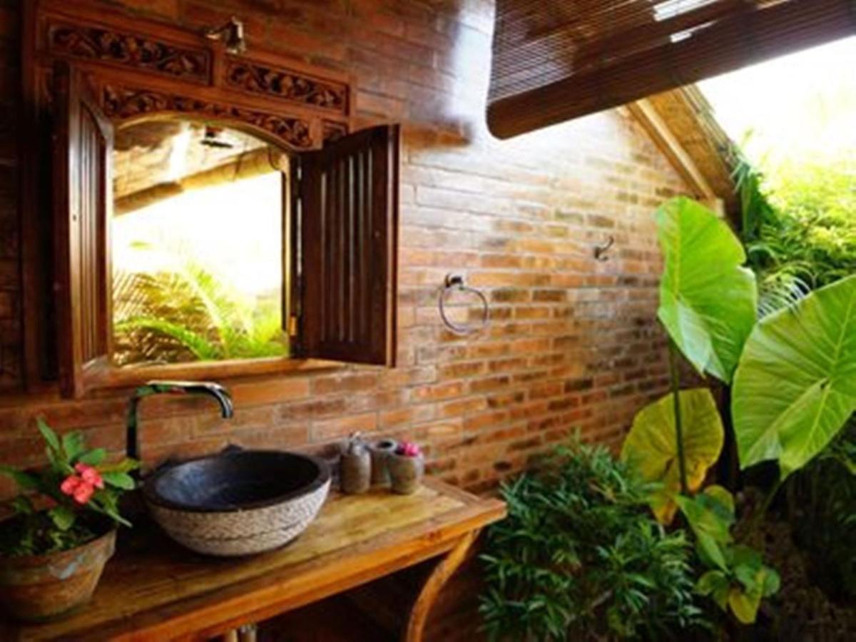 Batu Hill Villa Watukarung Exteriér fotografie