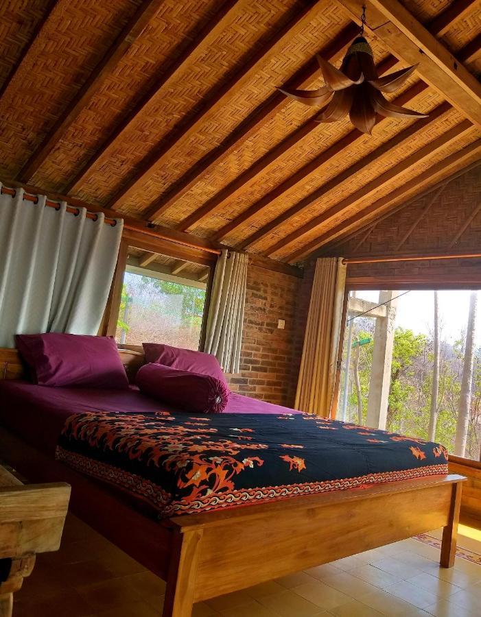 Batu Hill Villa Watukarung Exteriér fotografie